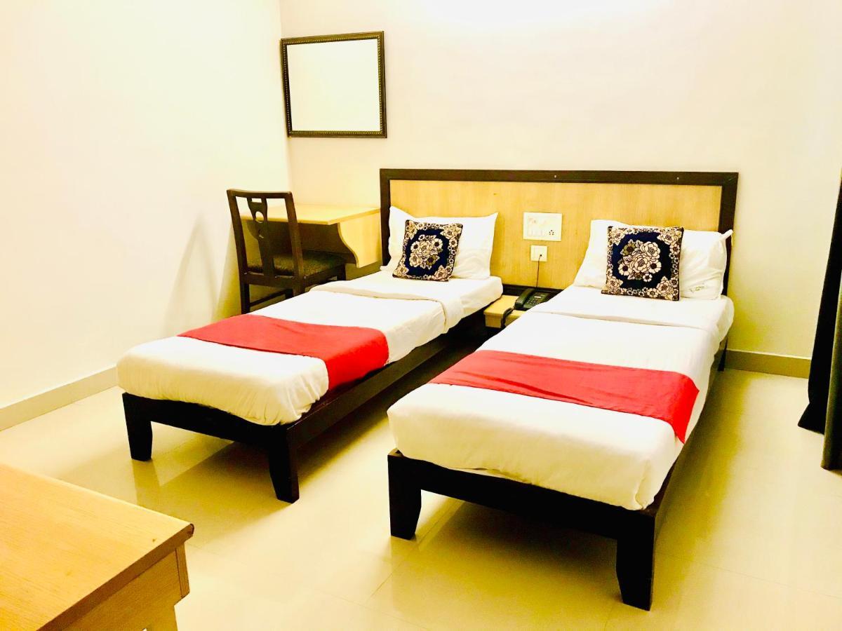 Hotel Half Moon Chennai Luaran gambar